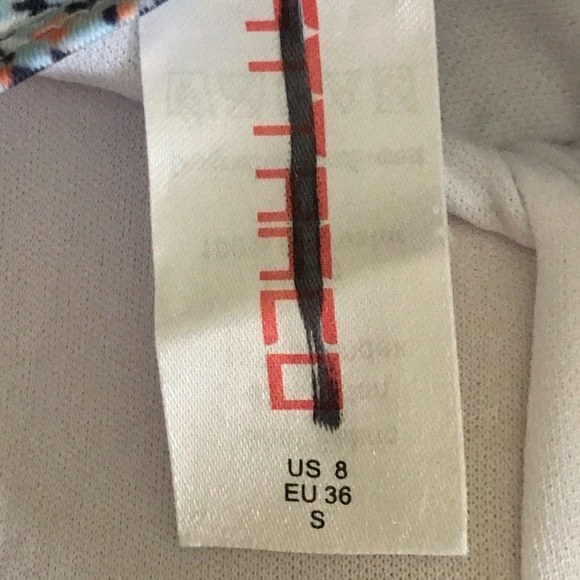 One Pc. swimsuit. Size 8. Great pre-loved condition. - Picture 7 of 7